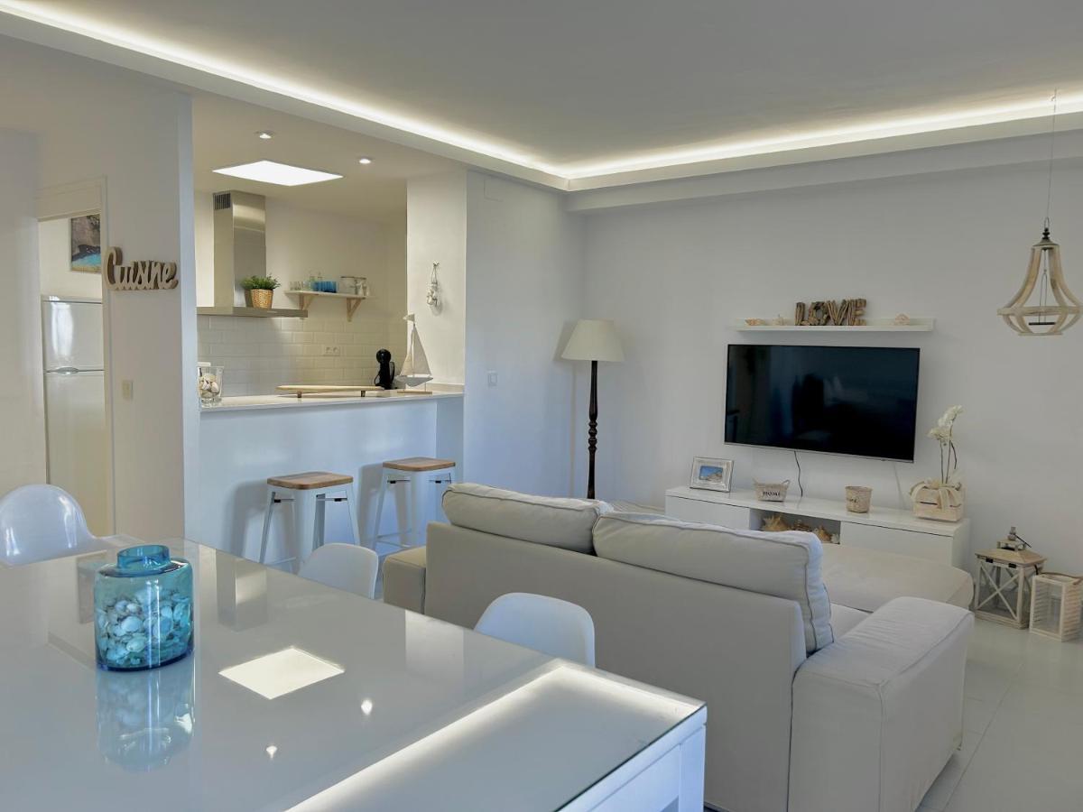 Luminoso Y Reformado Apartamento A 1Min De Playa Tossa de Mar Exterior photo
